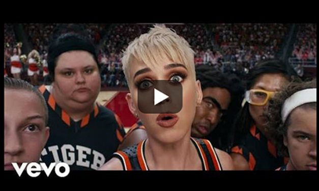 Katy Perry estrena videoclip Swish Swish Official ft. Nicki Minaj