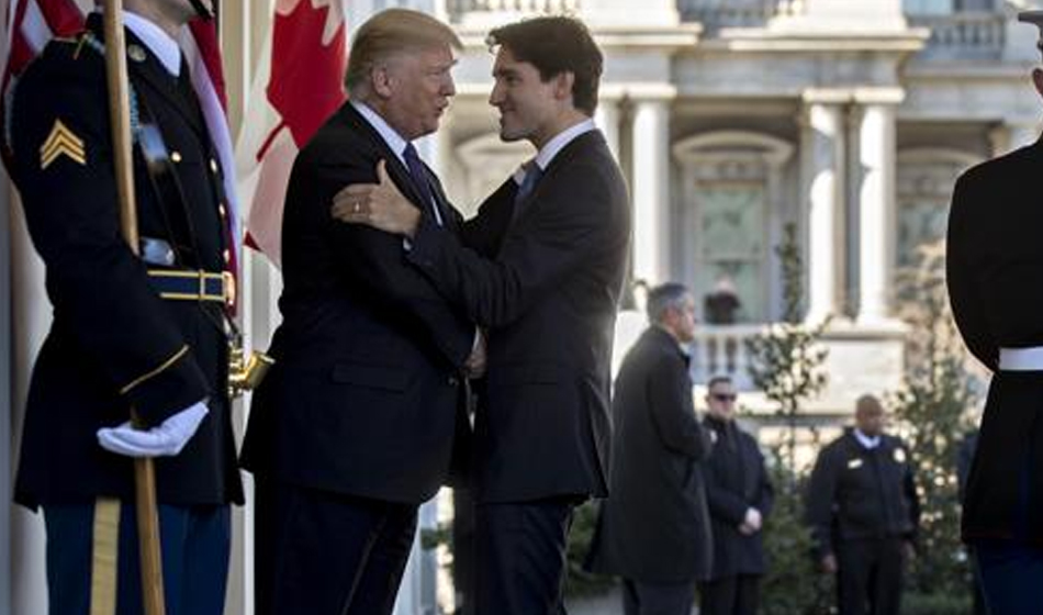 Trump y Trudeau esperan alcanzar acuerdo sobre TLCAN al final de año