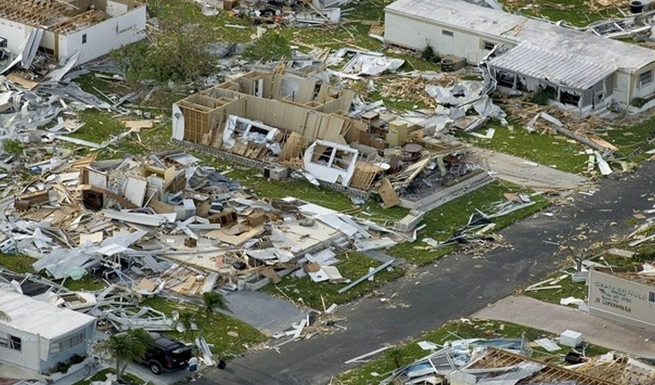 El primer Ministro de Barbuda, menciono que es inhabitable la isla y tiene 90% de daños.