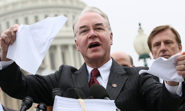 Tom Price, presentó este viernes su renuncia a TRUMP por mal uso de presupuesto en el sector salud para  aviones privados