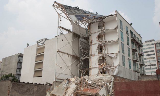 Detienen a dueño de edificio colapsado Zapata 56 donde mueren dos personas en la CDMX