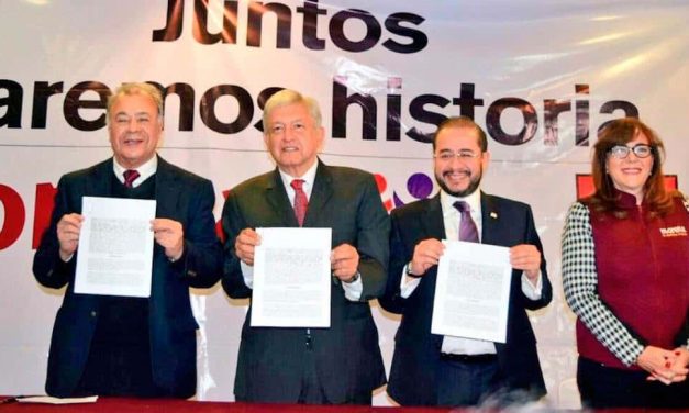 AMLO SE REGISTRA COMO PRECANDIDATO DE ENCUENTRO SOCIAL