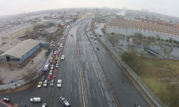 Siguen congeladas avenidas de Monterrey