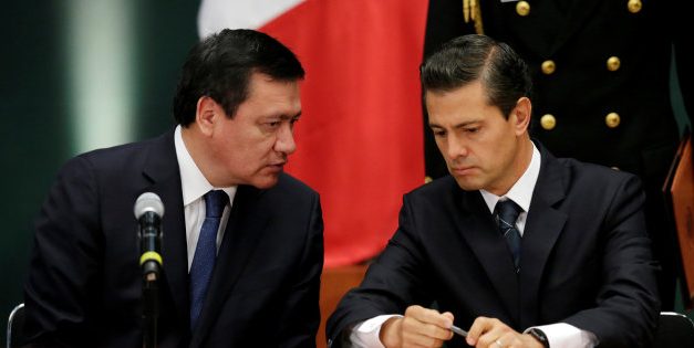 MIGUEL ANGEL OSORIO CHONG DEJA LA SEGOB