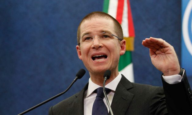 Ricardo Anaya y sus 5 ejes para cambiar México