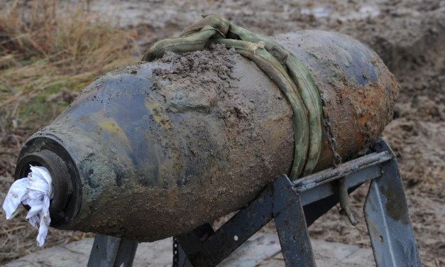 Evacuan por bomba de Segunda Guerra Mundial