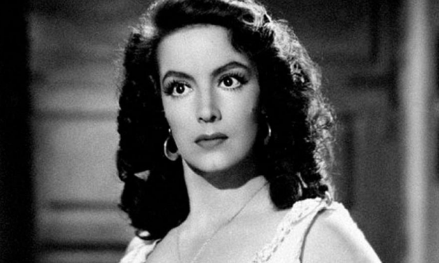 Google recuerda a María Félix