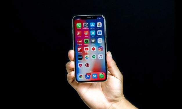 Planes de Apple para nuevo iPhone incluye pantalla curva