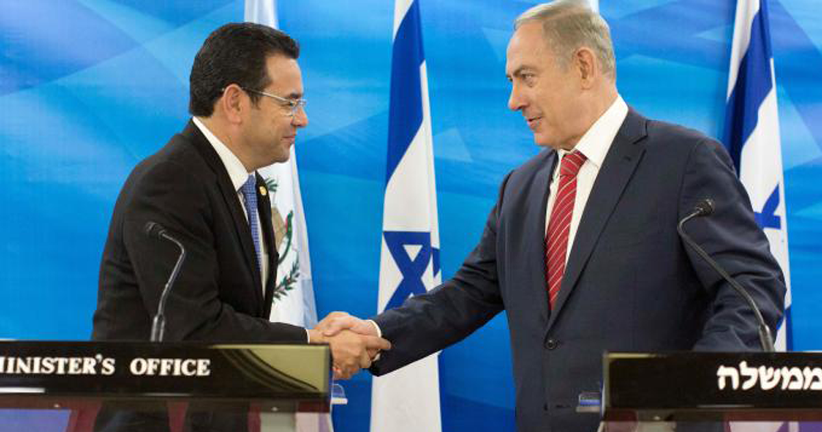Inaugura Guatemala embajada en Jerusalem
