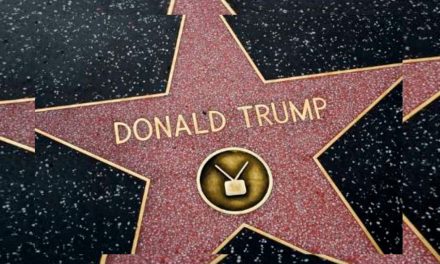 Destruyen estrella de Trump
