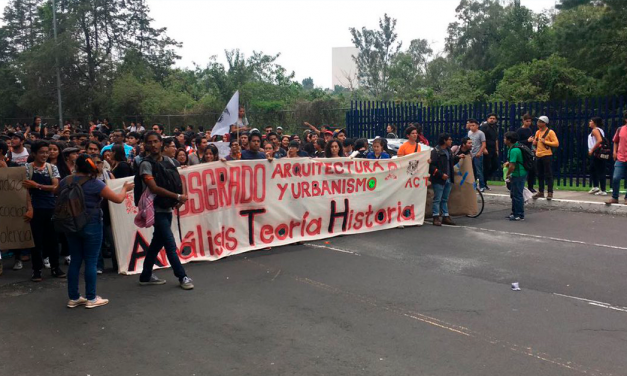 Estudiantes de la UNAM y del Poli contra la violencia