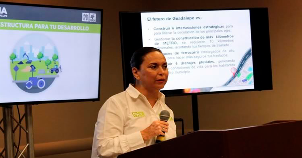 Cristina Díaz pide extender el metro hasta Juárez