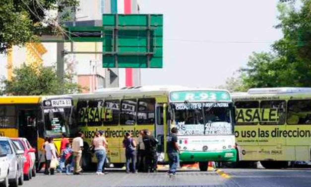Por debajo del agua buscan aplicar el tarifazo, advierte Mariela