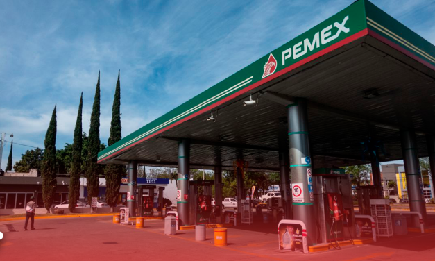 Pemex tiene pérdidas va en picada