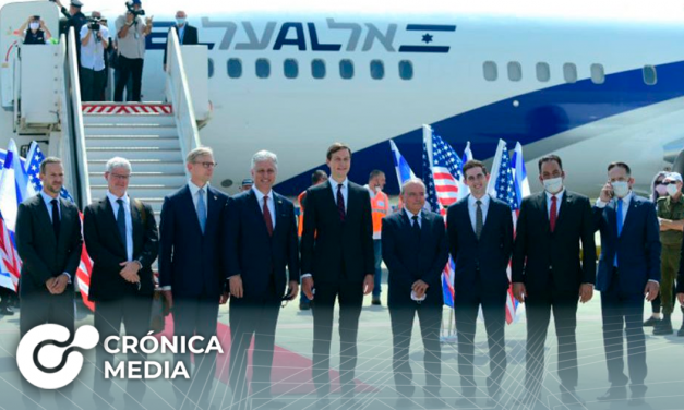 Primer vuelo comercial entre Israel y Emiratos Árabes Unidos