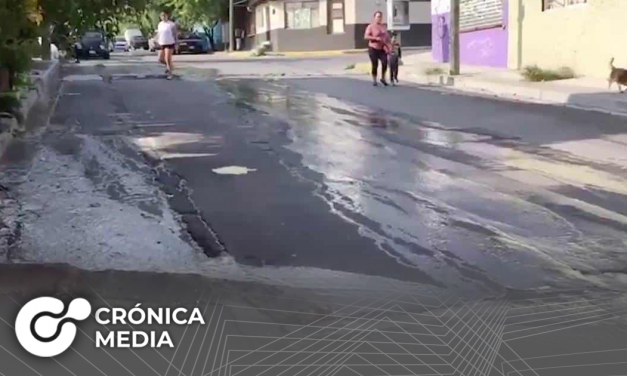 Comunidades en Nuevo León viven entre aguas negras