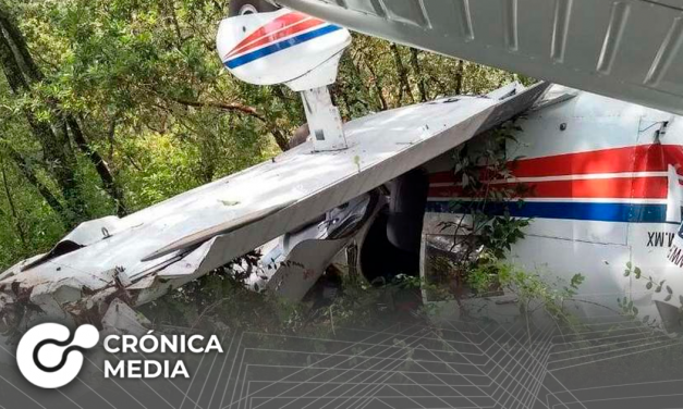 Se estrella narcoavioneta en Querétaro