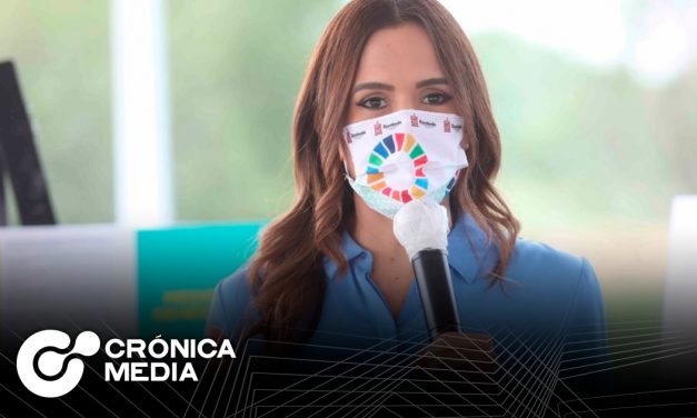 Clara Luz Flores pide licencia para buscar candidatura por la gubernatura de Nuevo León