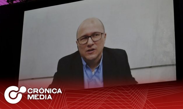“Julioprofe” se lleva Récord Guinness por clases virtuales de matemáticas