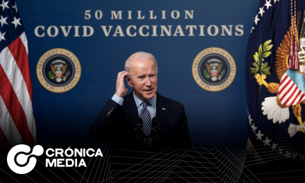 Biden no compartirá vacunas Covid-19 con México