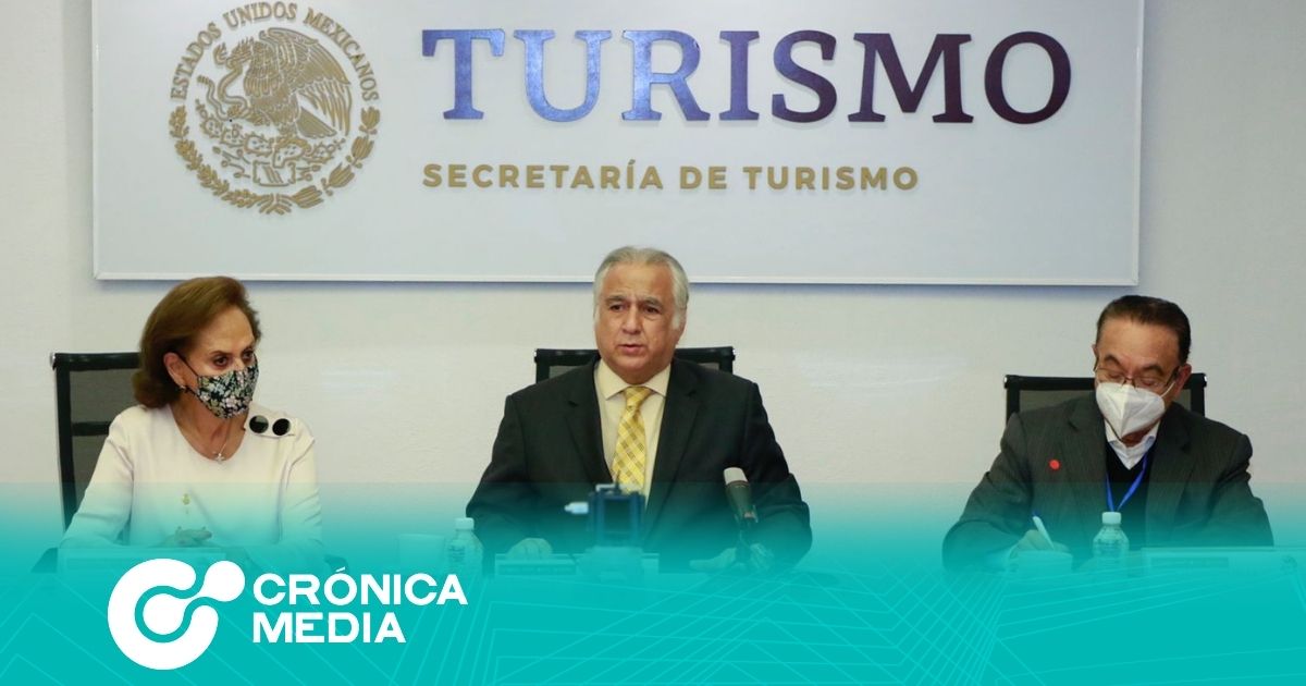 Encabeza Miguel Torruco la firma del acuerdo por la capacitación turística de México